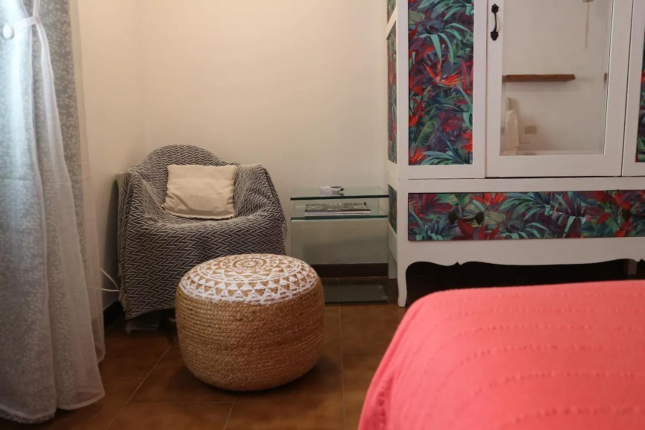B&B Casa Elena Room And Apartments With Parking Gargnano Frühstückspension