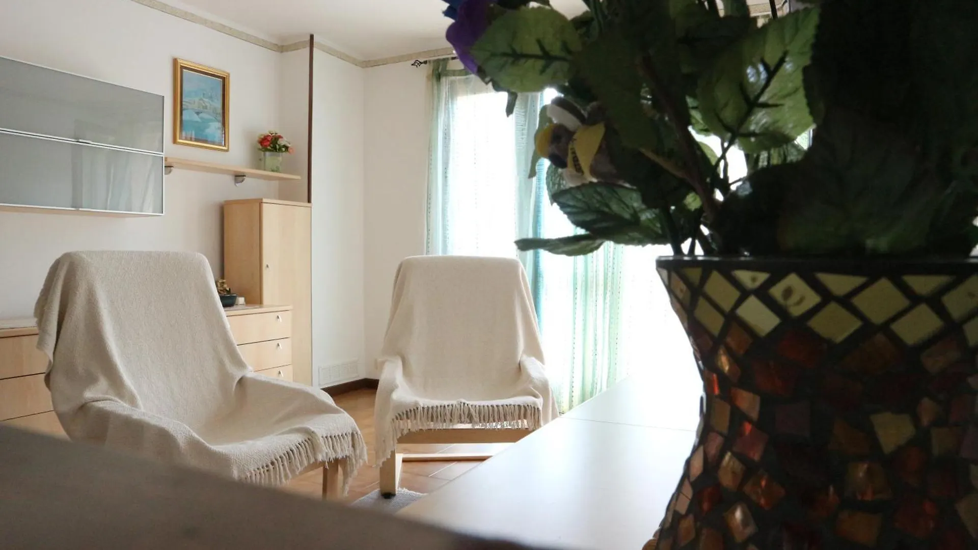 B&B Casa Elena Room And Apartments With Parking Gargnano Italien