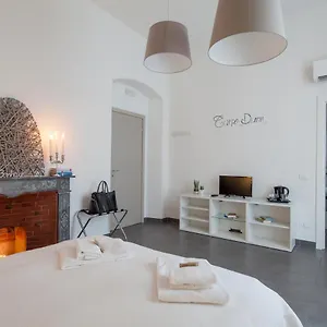 https://affittacamere-via-dei-mille.hotelitalianriviera.com